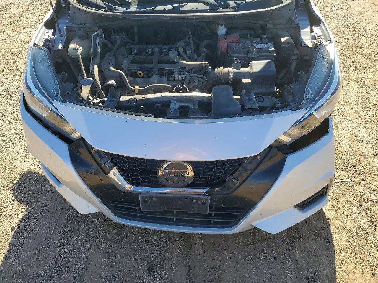 2021 Nissan Versa Sv - zdjęcie 11