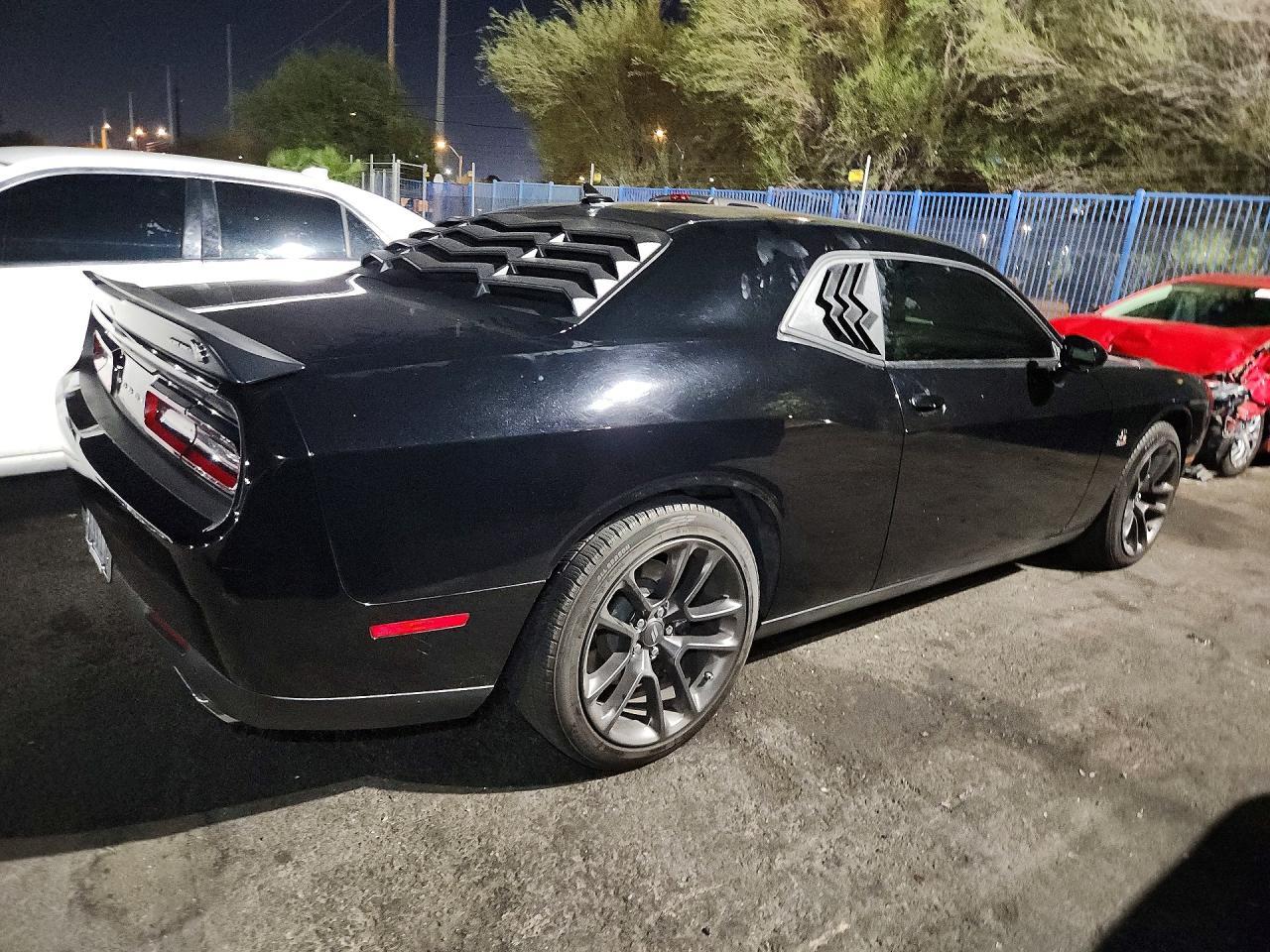 2021 Dodge Challenger R/T Scat Pack - zdjęcie 3