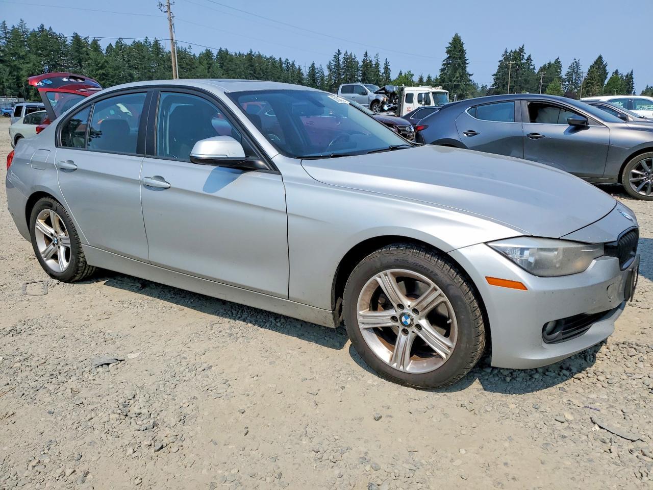 2013 BMW 328 Xi - zdjęcie 4