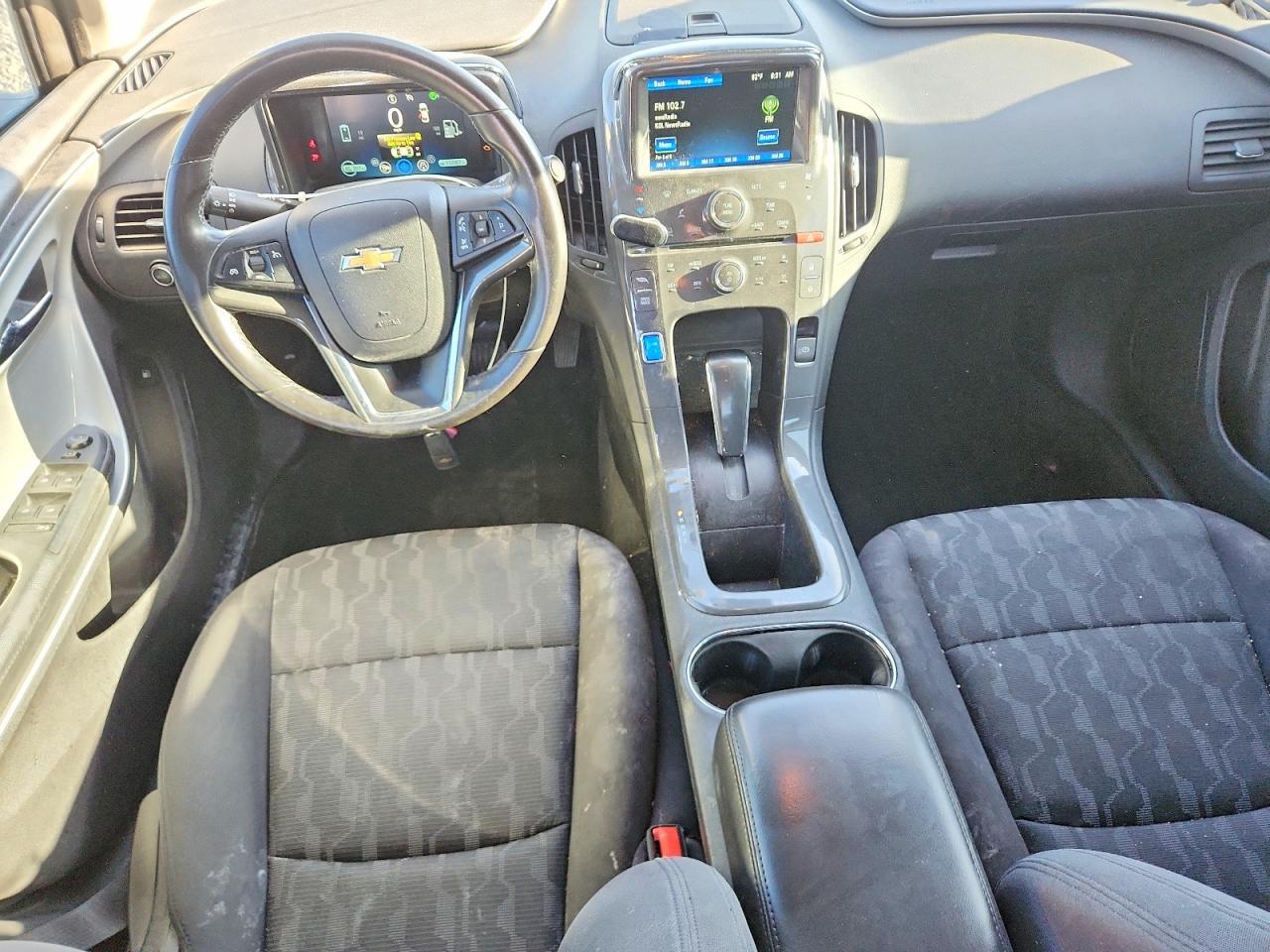 2015 Chevrolet Volt - zdjęcie 8