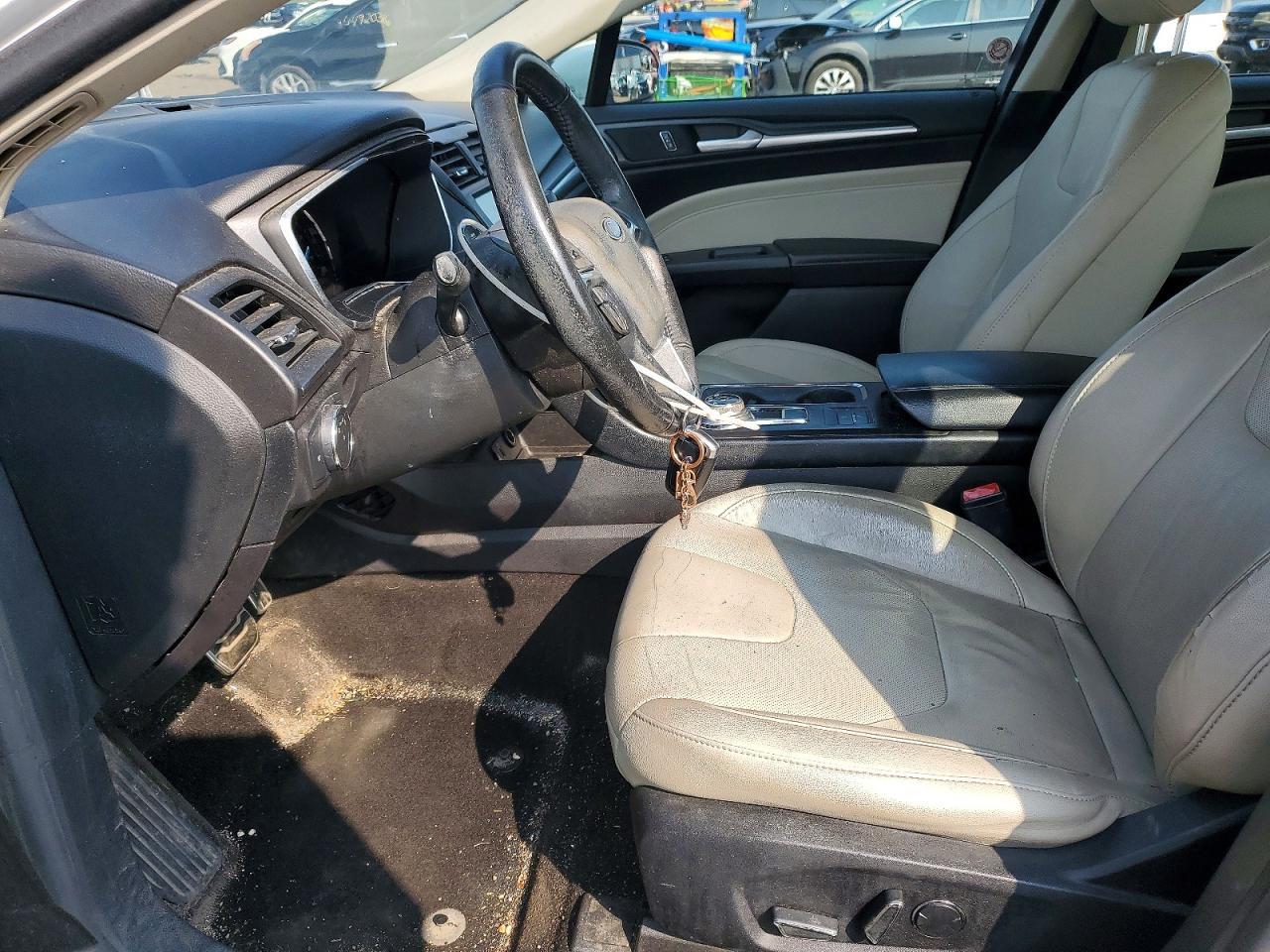 2017 Ford Fusion Titanium Hev - zdjęcie 7