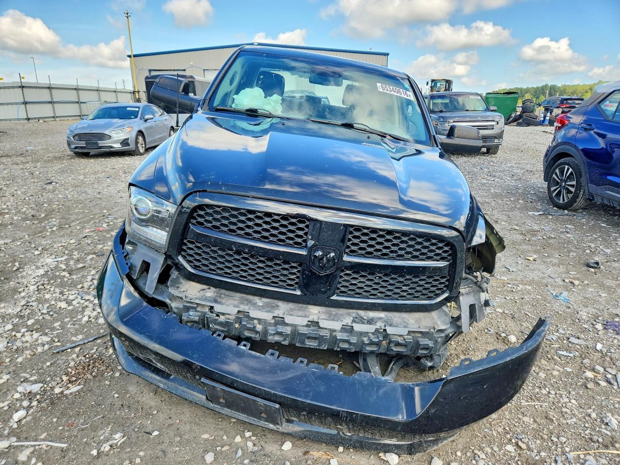 2014 Ram 1500 St - zdjęcie 5