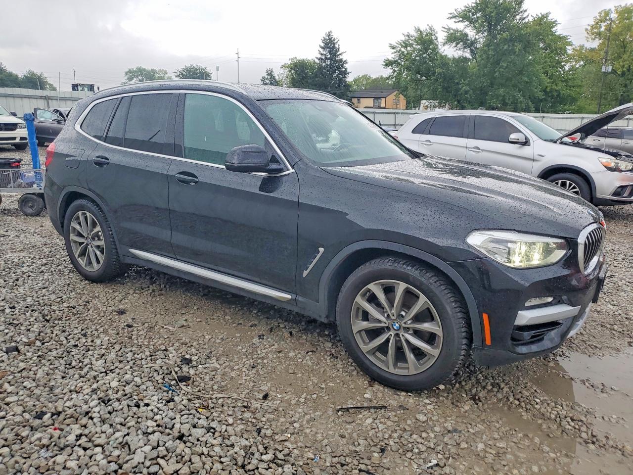 2019 BMW X3 xDrive30I - zdjęcie 4