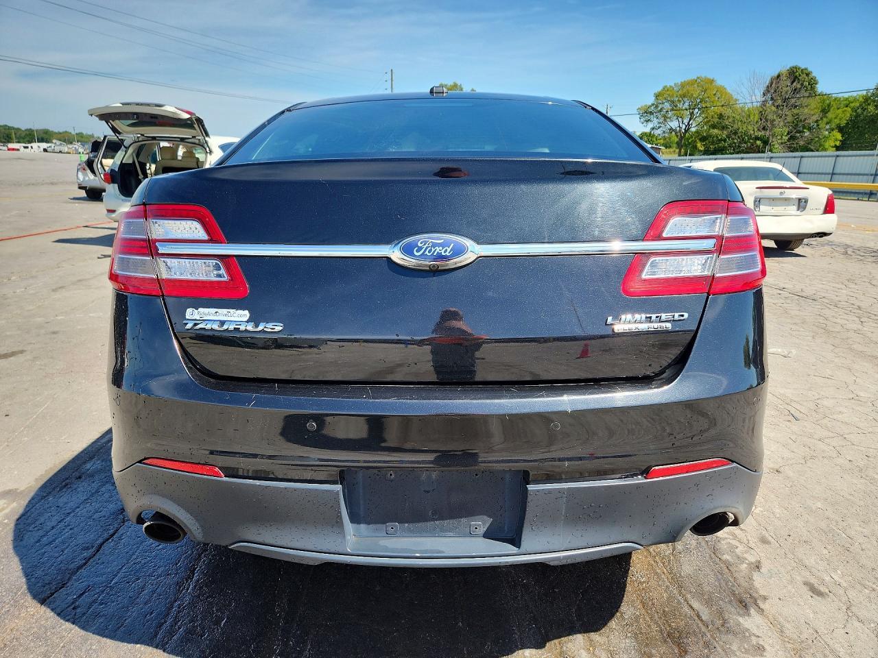 2014 Ford Taurus Limited - zdjęcie 6