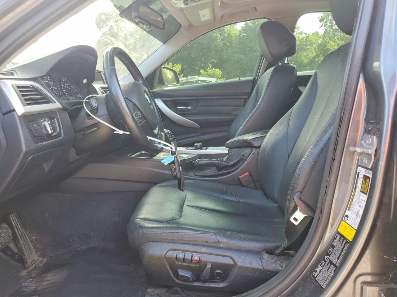 2013 BMW Seria 3 328i - zdjęcie 7