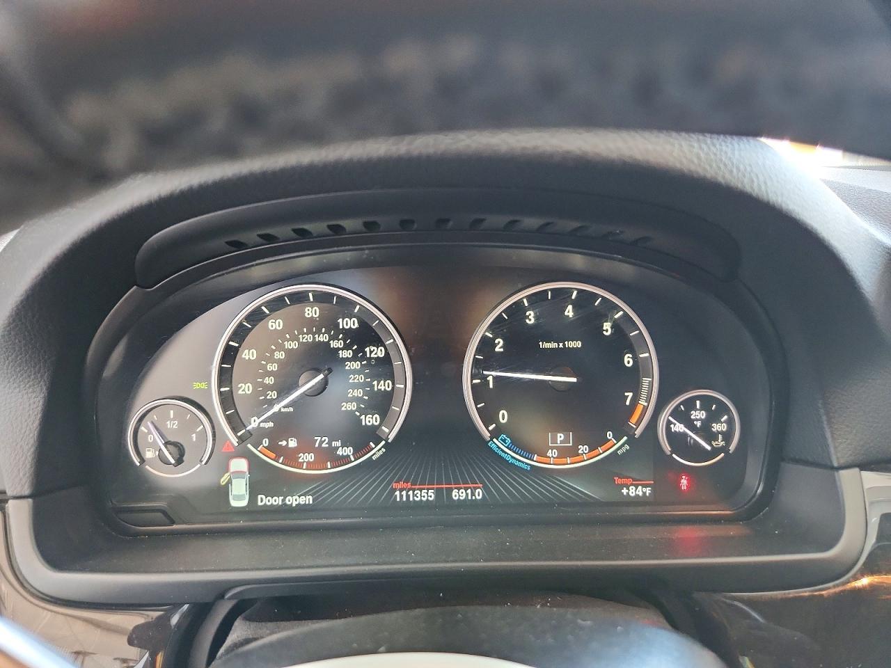 2016 BMW 528 Xi - zdjęcie 9