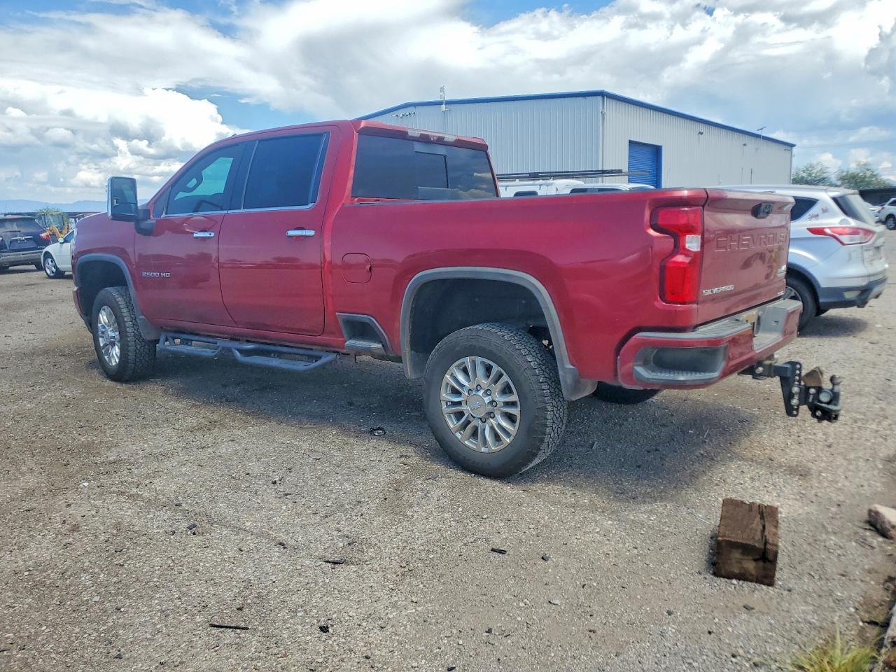 2020 Chevrolet Silverado K2500 High Country - zdjęcie 2