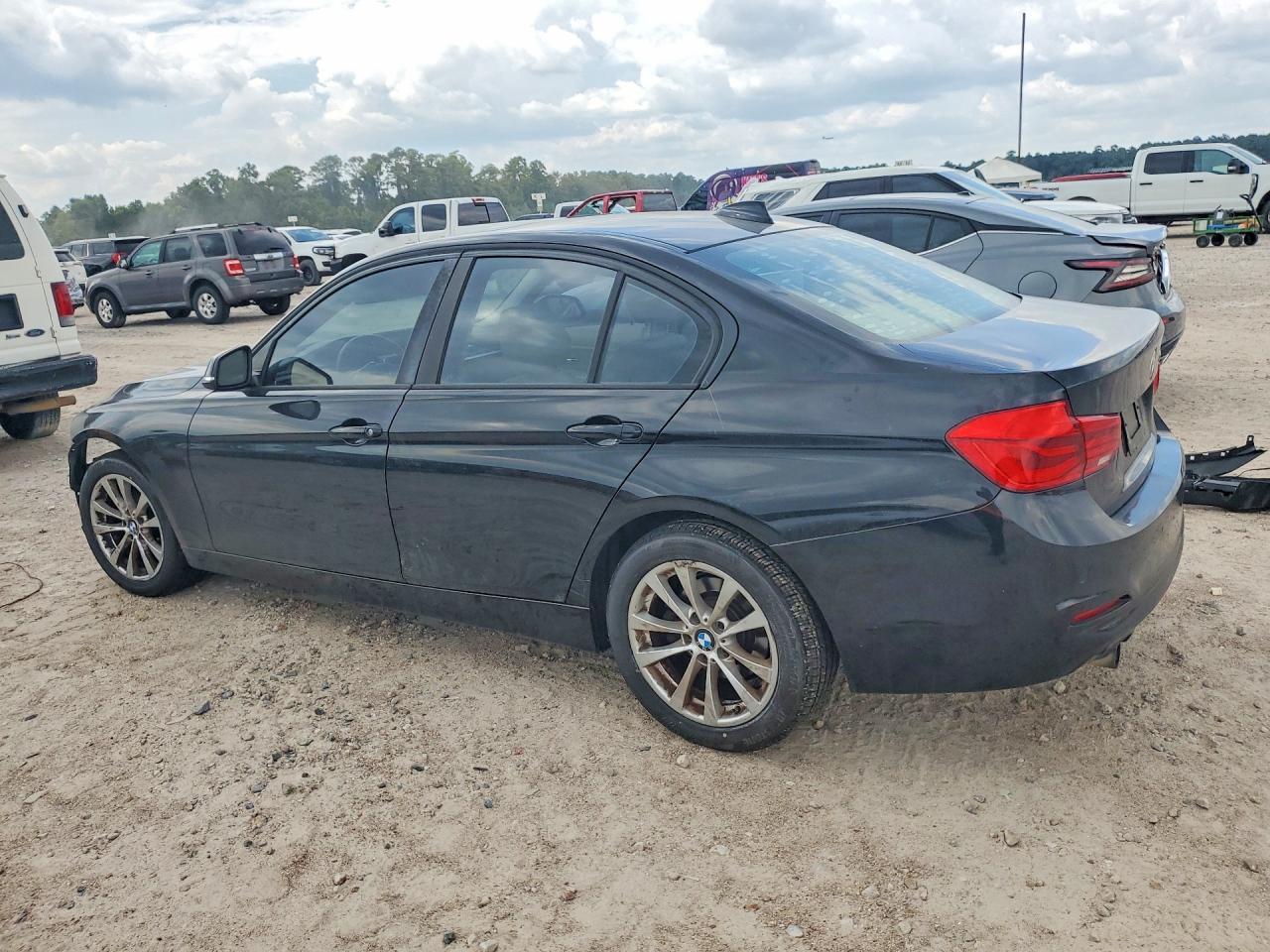 BMW Seria 3 - zdjęcie 2