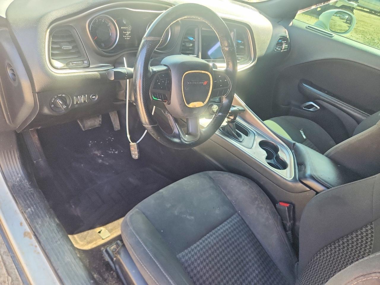 2019 Dodge Challenger R/T - zdjęcie 8