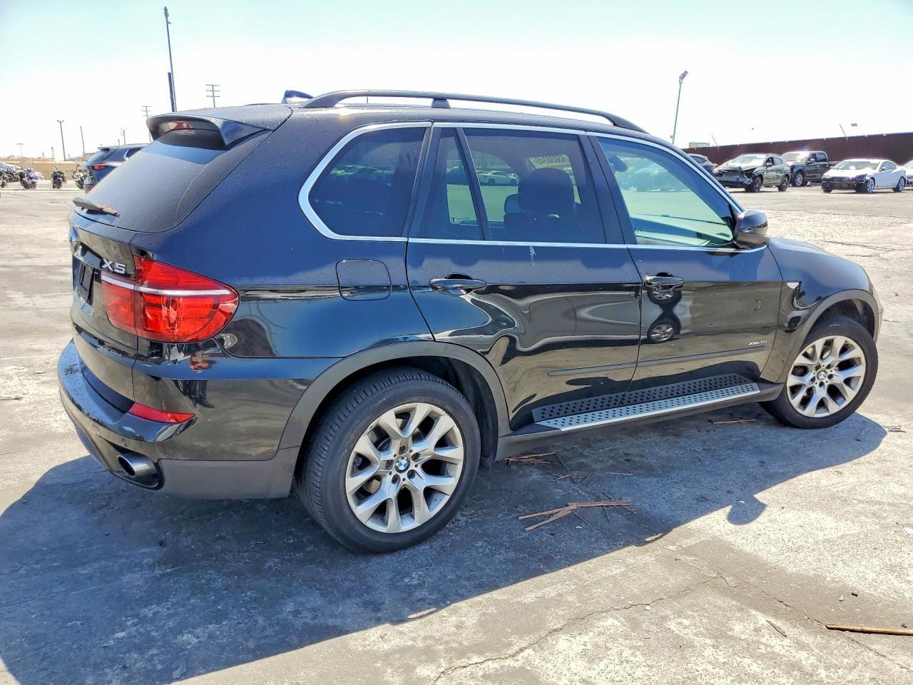 2013 BMW X5 xDrive35I - zdjęcie 3