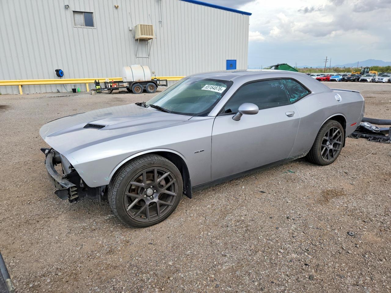2016 Dodge Challenger R/T - zdjęcie główne