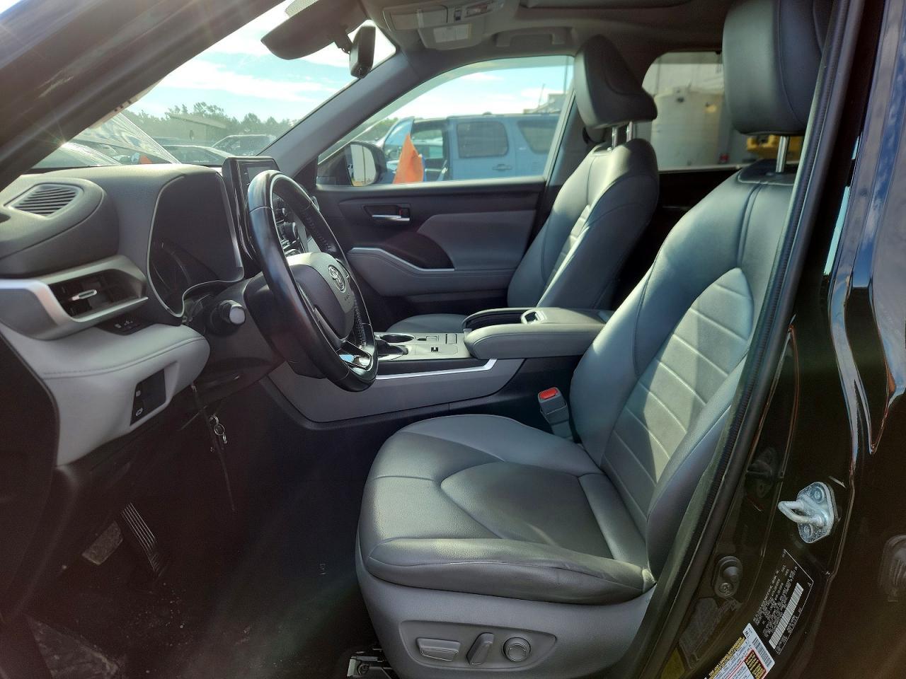 2021 Toyota Highlander Hybrid Xle - zdjęcie 7