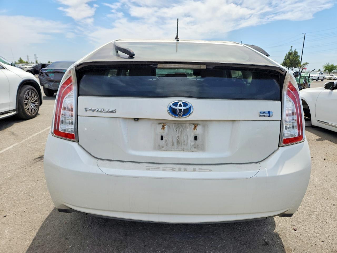 2015 Toyota Prius Two - zdjęcie 6