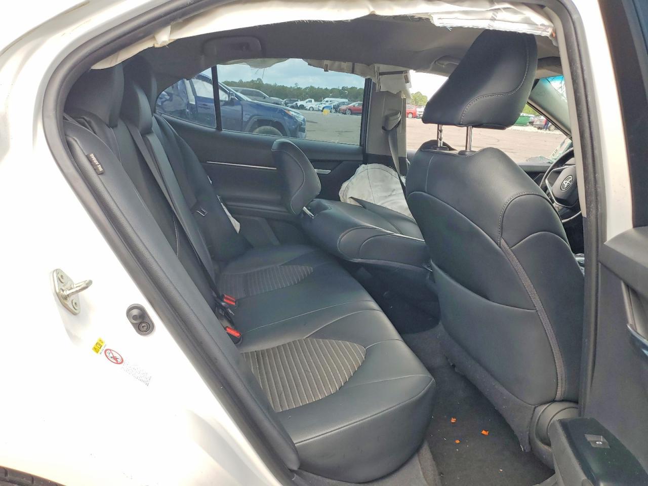 2018 Toyota Camry Se - zdjęcie 10