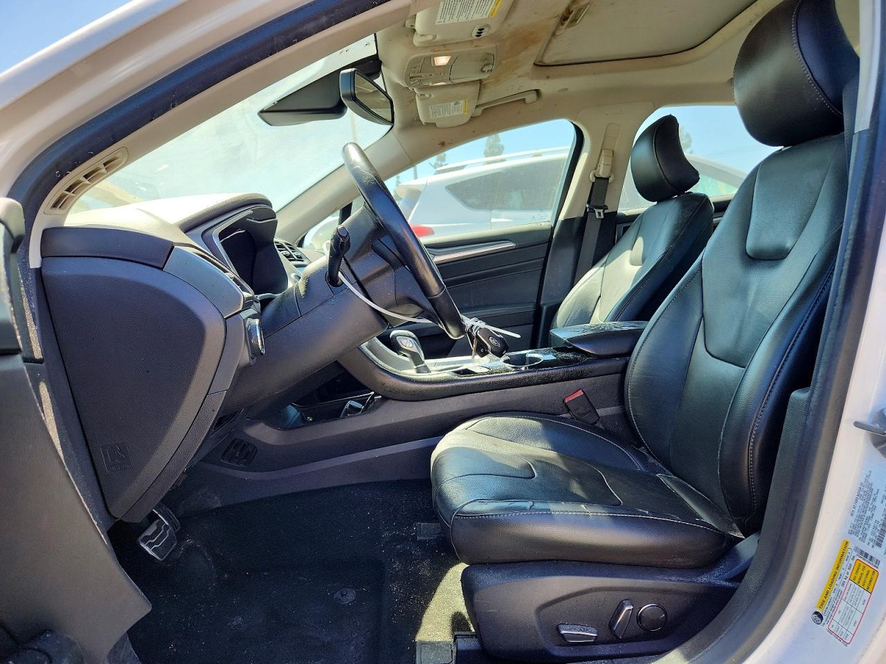2016 Ford Fusion Titanium Hev - zdjęcie 7