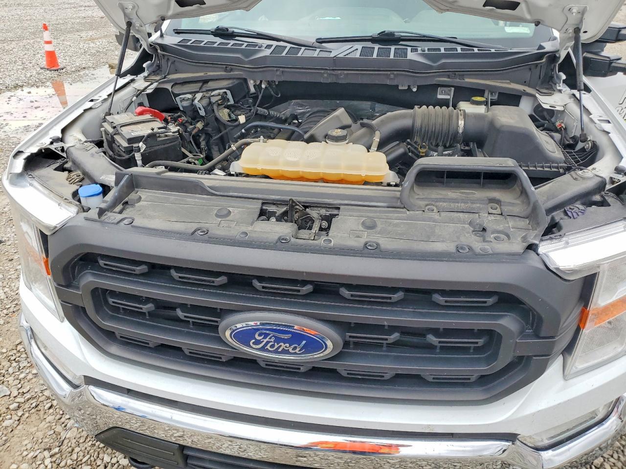2022 Ford F150 Super Cab - zdjęcie 11