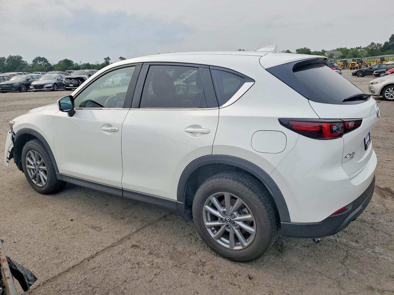 2023 Mazda Cx-5 Select - zdjęcie 2