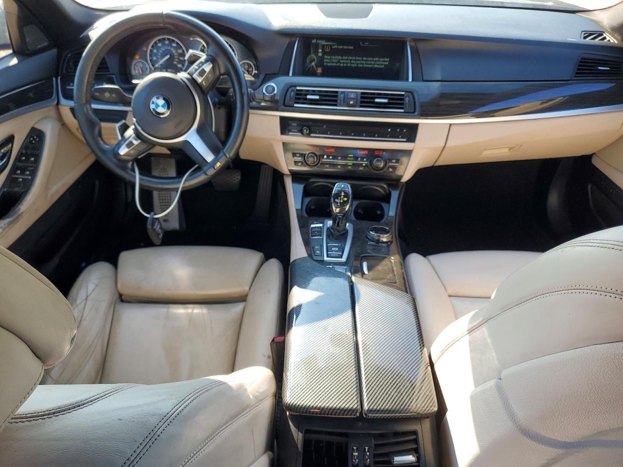 2014 BMW Seria 5 550i - zdjęcie 8