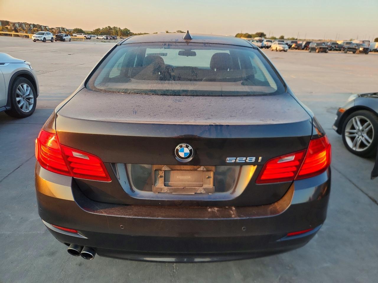 2014 BMW 528 I - zdjęcie 6