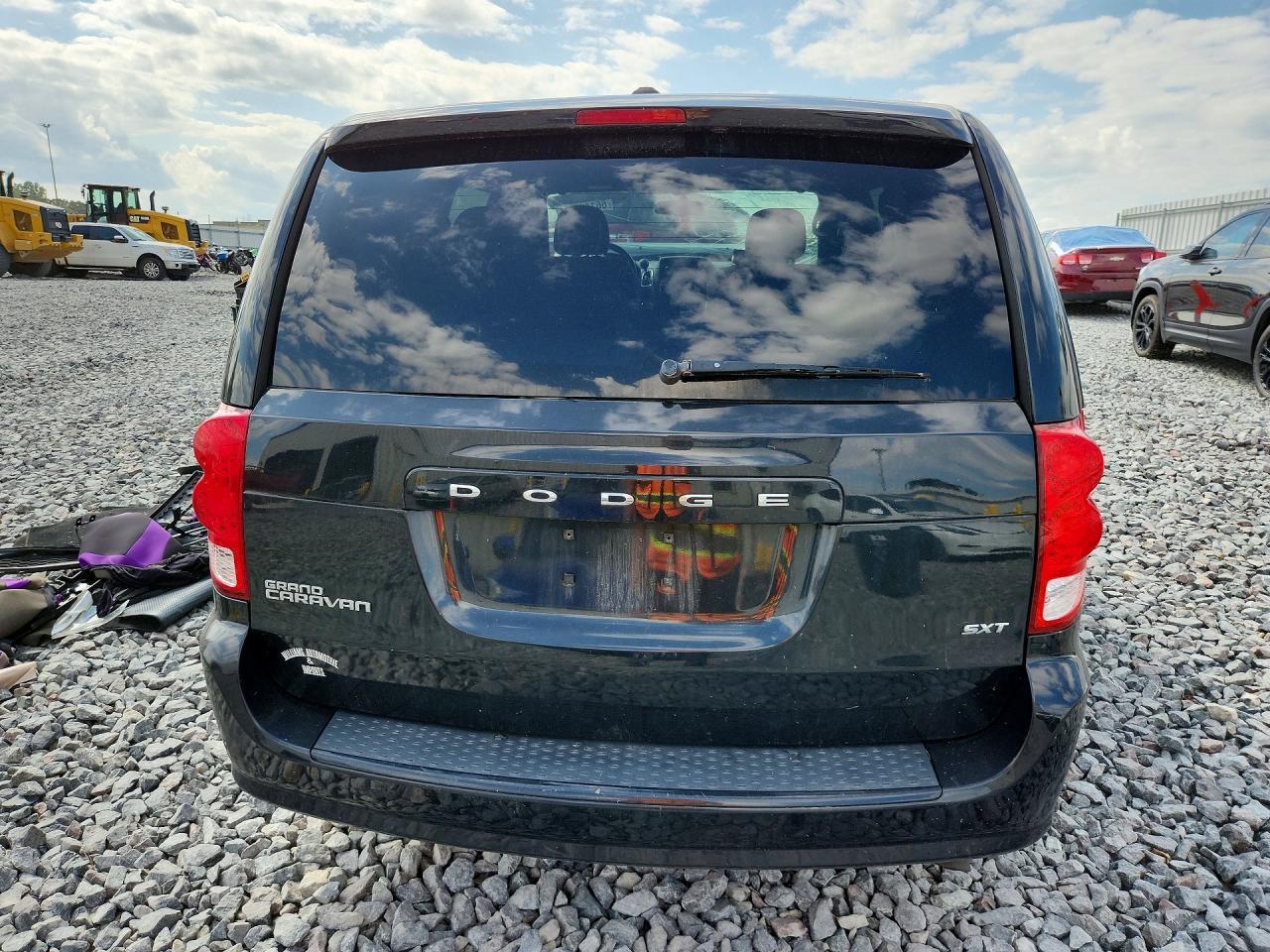 2016 Dodge Grand Caravan Se - zdjęcie 6