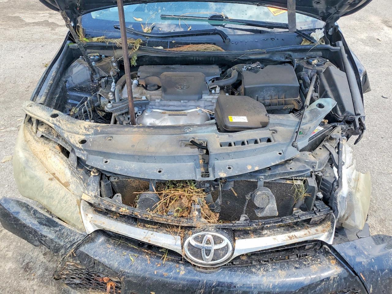 2016 Toyota Camry Se - zdjęcie 11