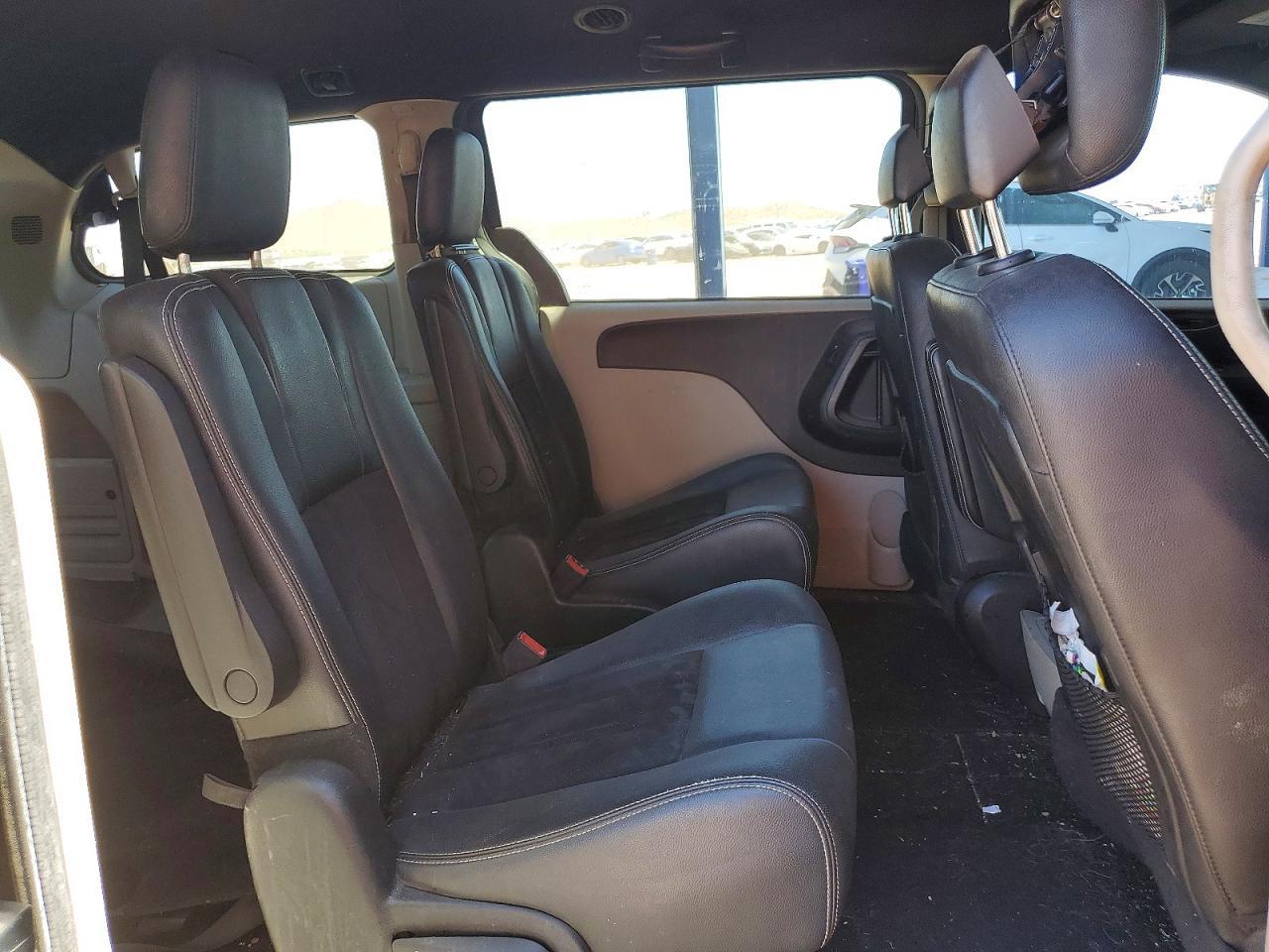 2018 Dodge Grand Caravan - zdjęcie 11