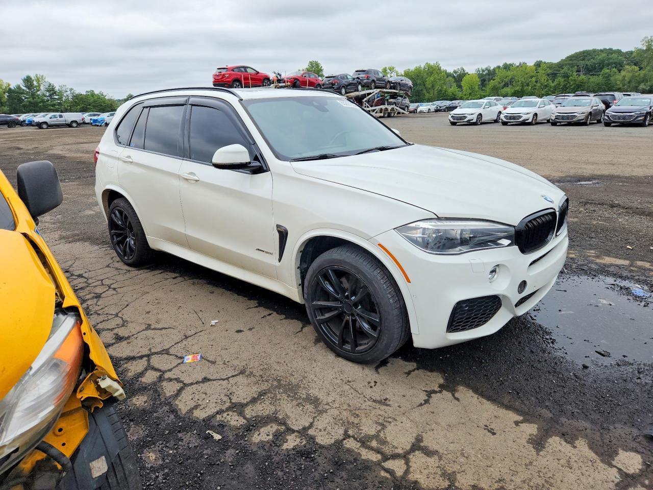 2017 BMW X5 xDrive50I - zdjęcie 4
