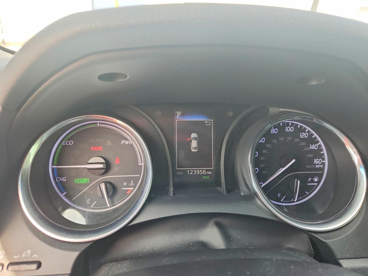 2019 Toyota Camry Hybrid Se - zdjęcie 9