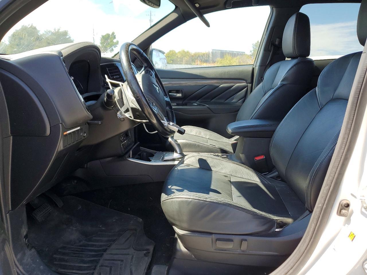 2019 Mitsubishi Outlander Sel - zdjęcie 7