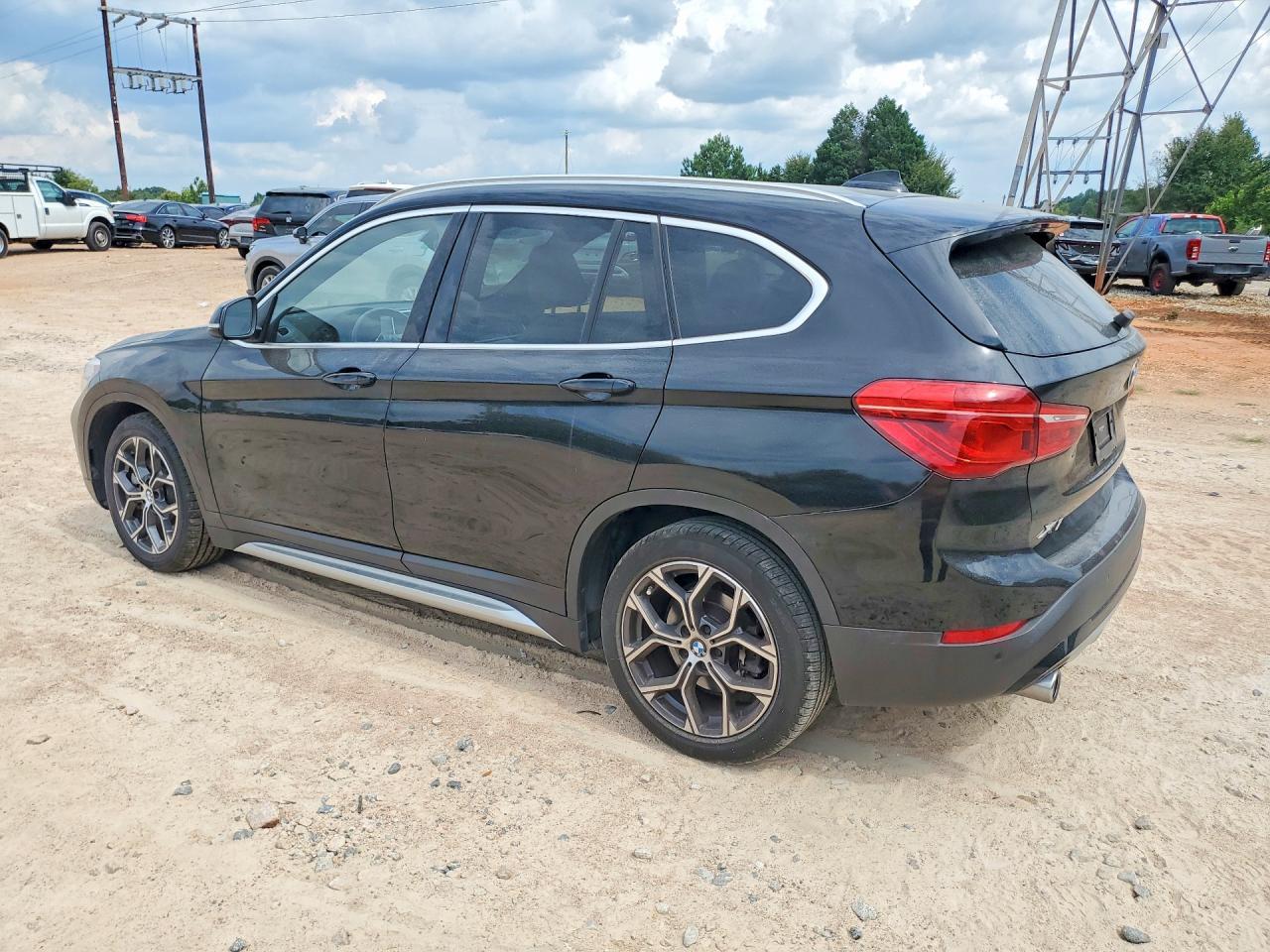 2021 BMW X1 Sdrive28I - zdjęcie 2