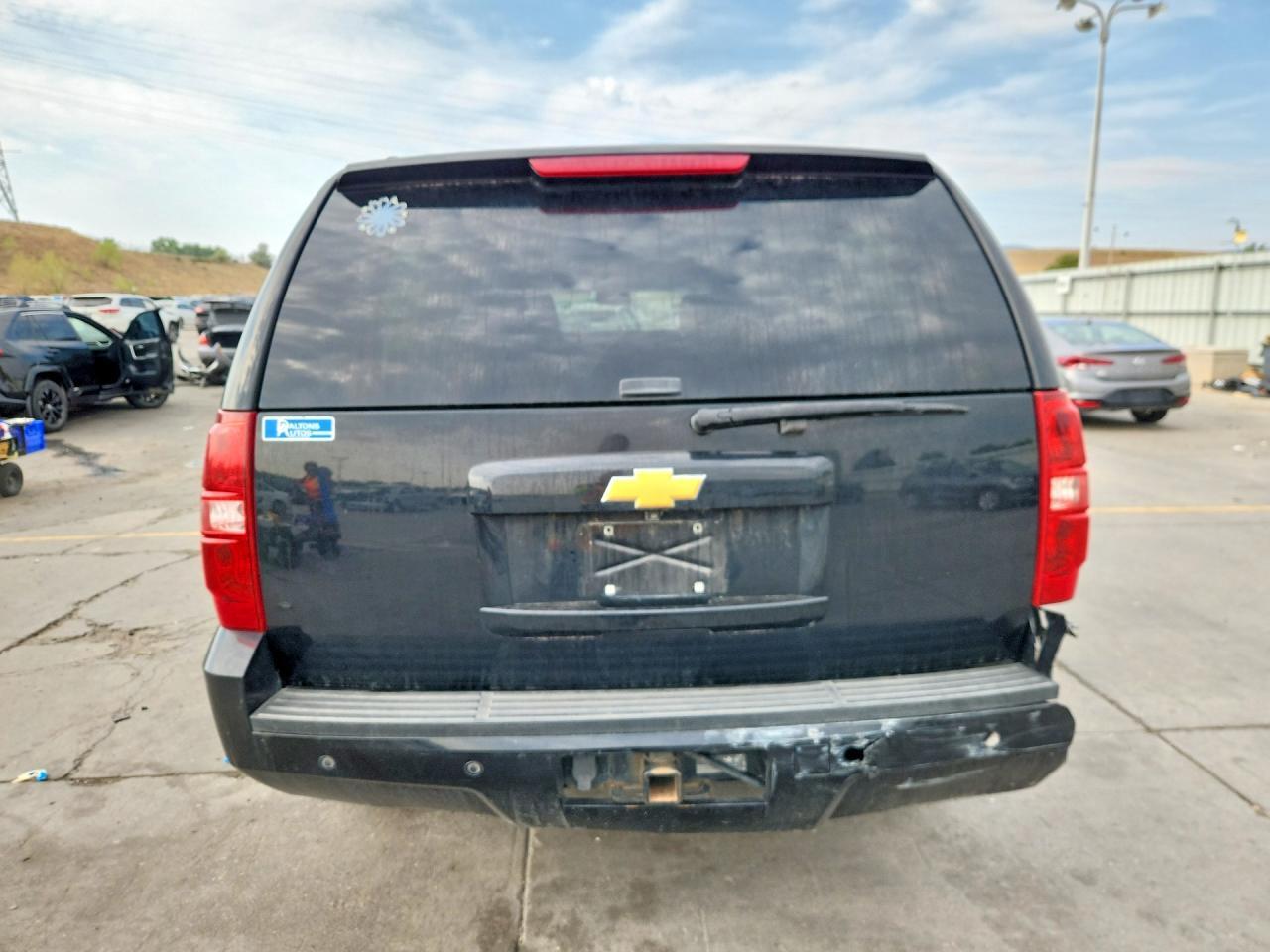 2014 Chevrolet Suburban K1500 Lt - zdjęcie 6
