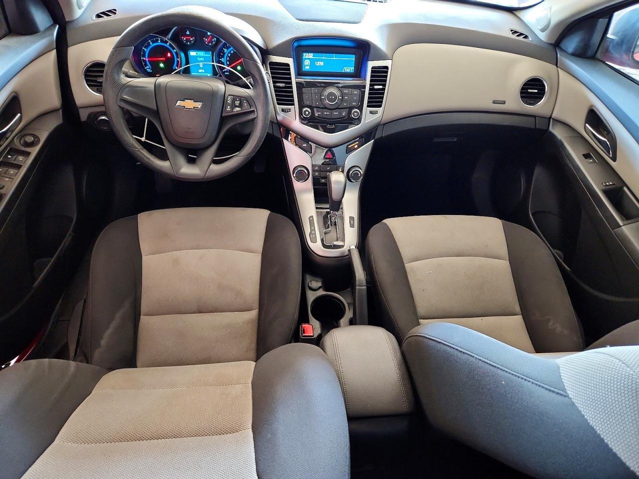 2016 Chevrolet Cruze Limited Ls - zdjęcie 8