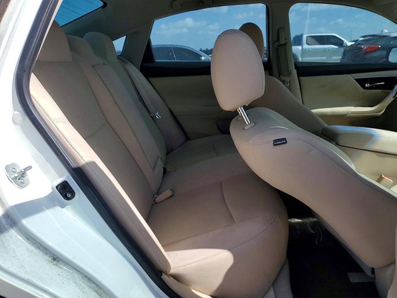 2014 Nissan Altima 2.5 S - zdjęcie 10