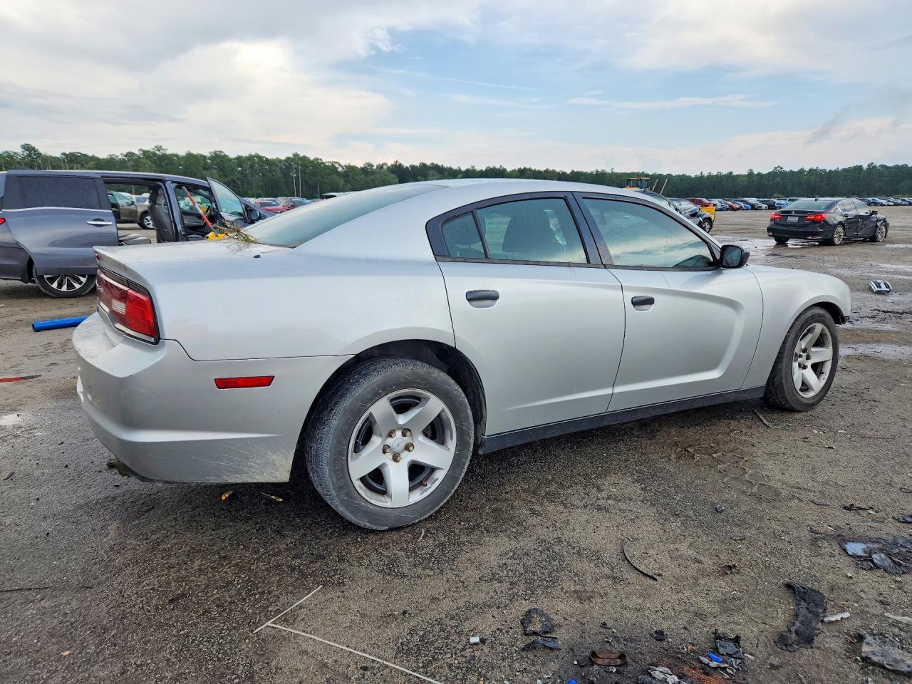 2014 Dodge Charger Police - zdjęcie 3
