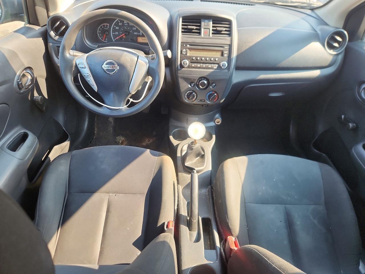 2018 Nissan Versa S - zdjęcie 8