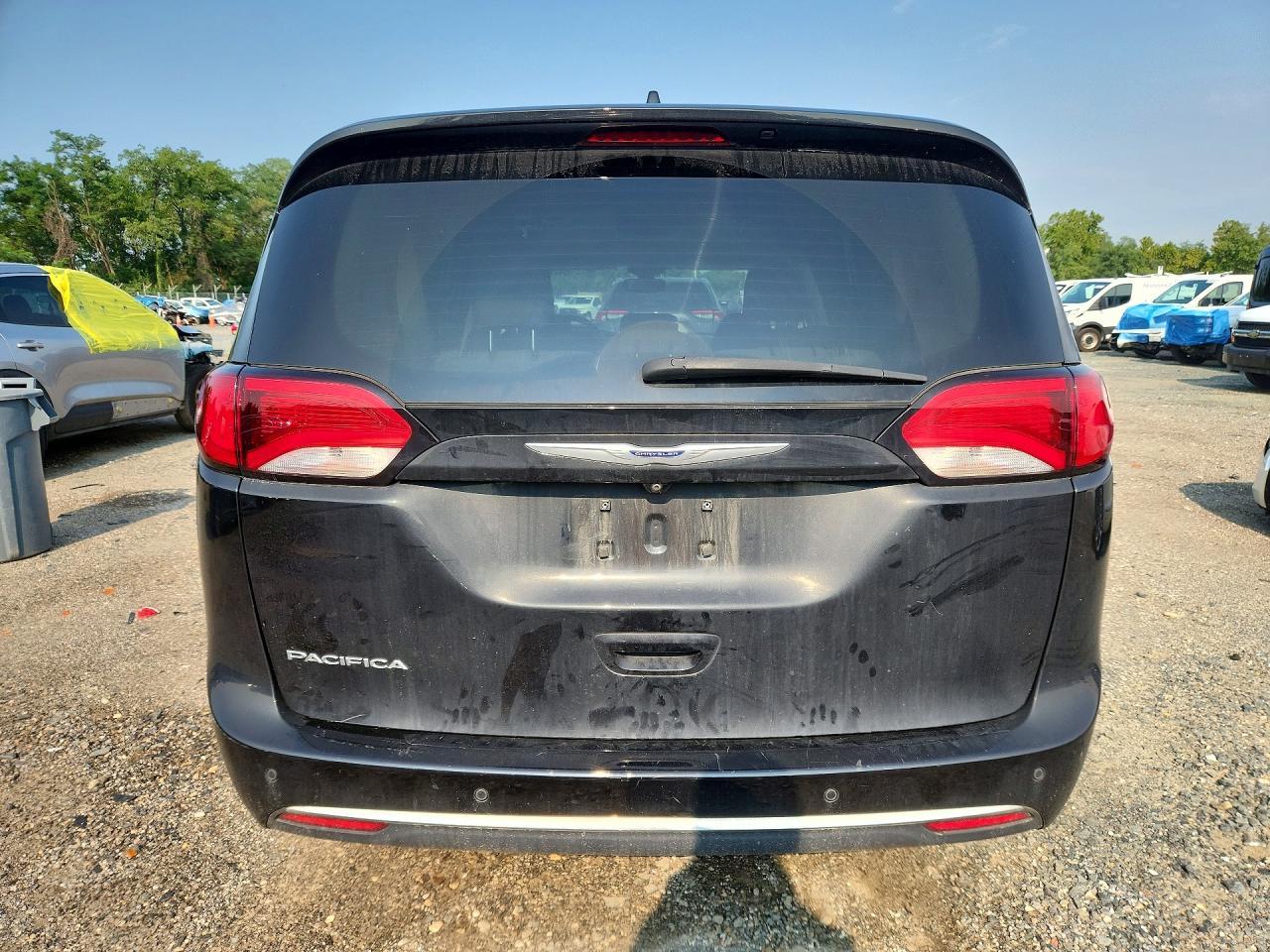 2019 Chrysler Pacifica Touring Plus - zdjęcie 6