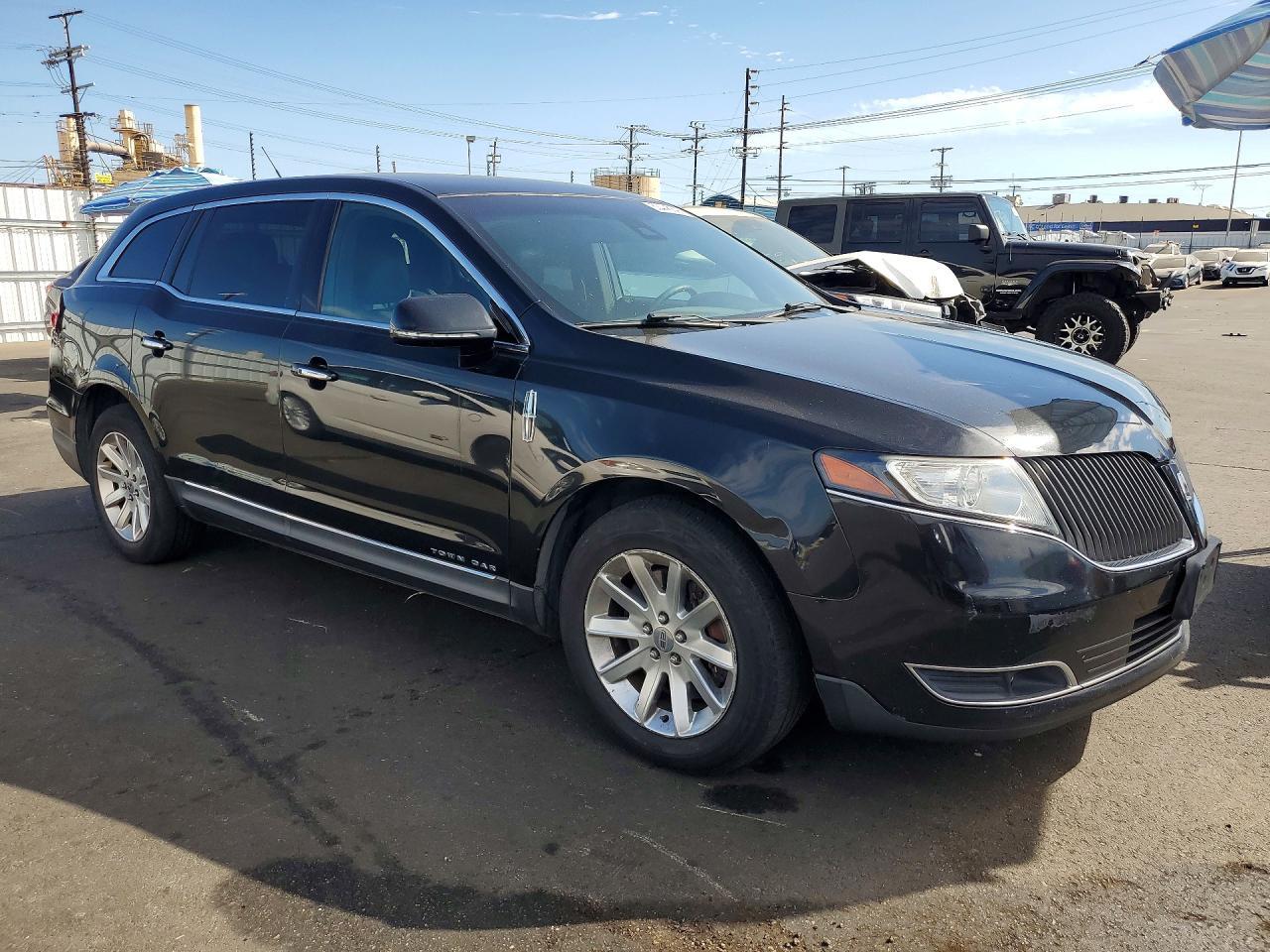 2014 Lincoln Mkt - zdjęcie 4