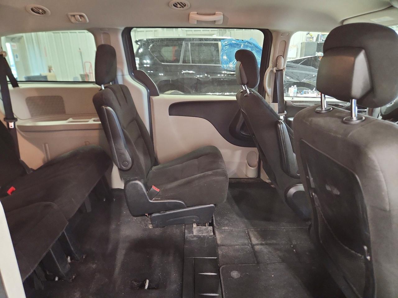 2016 Dodge Grand Caravan Se - zdjęcie 11
