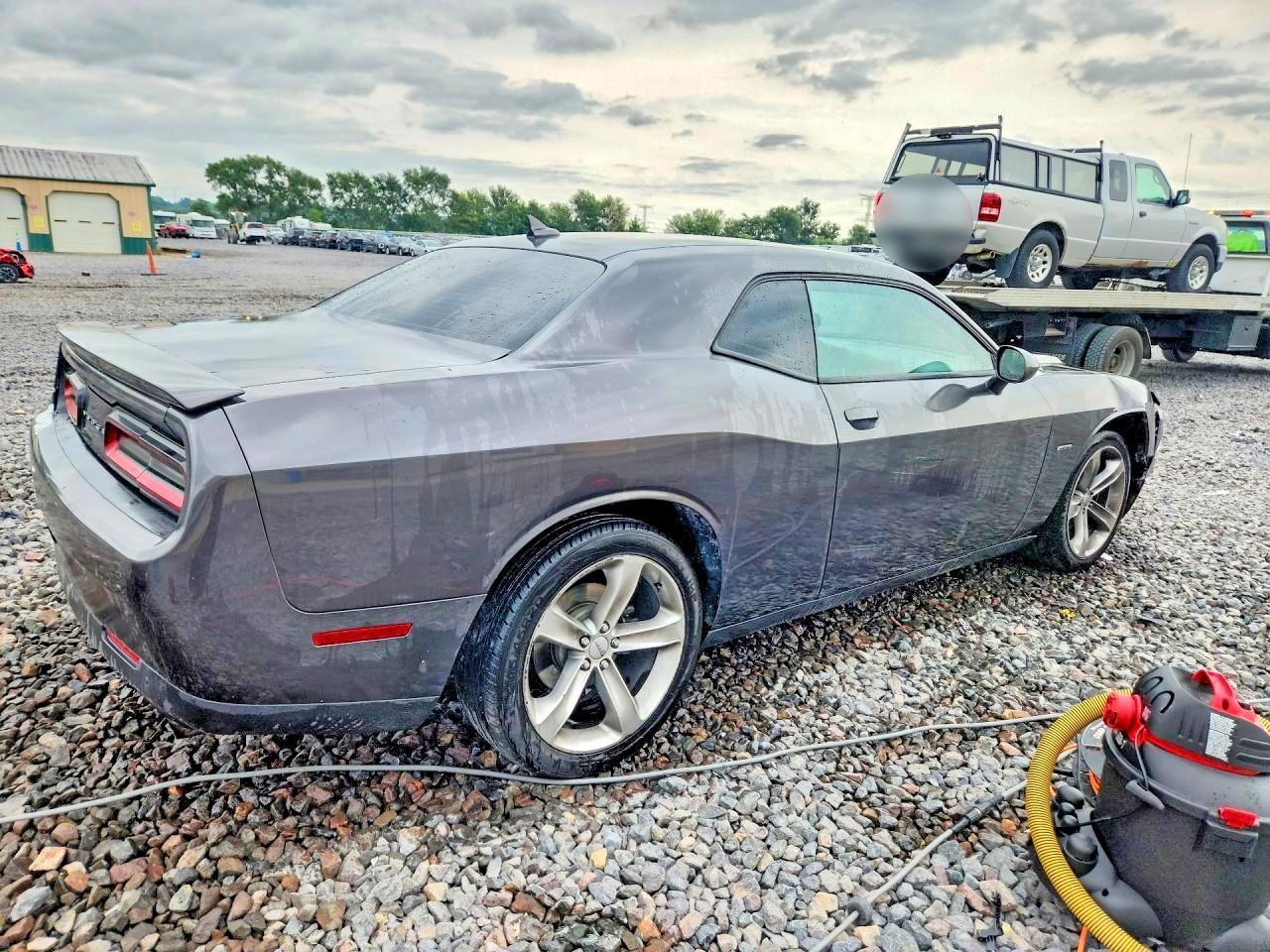 2015 Dodge Challenger Sxt - zdjęcie 3