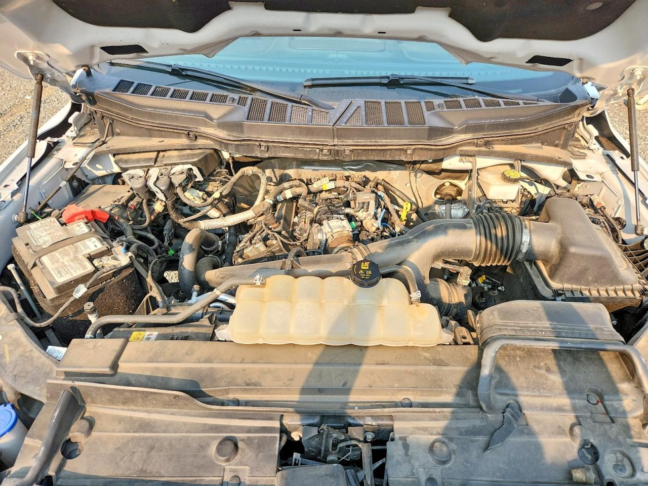 2023 Ford F150 Supercrew - zdjęcie 11