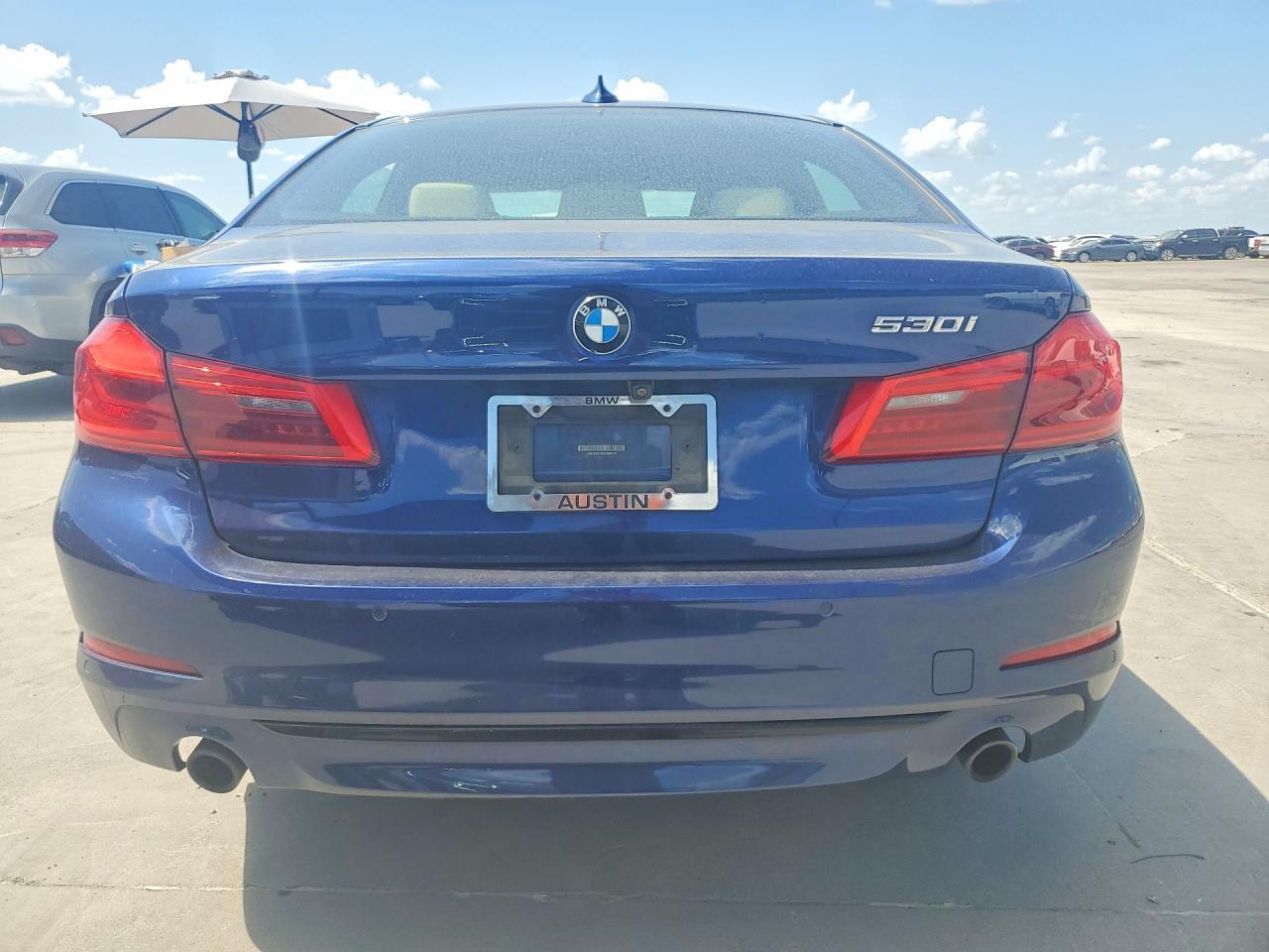 2020 BMW 530 I - zdjęcie 6