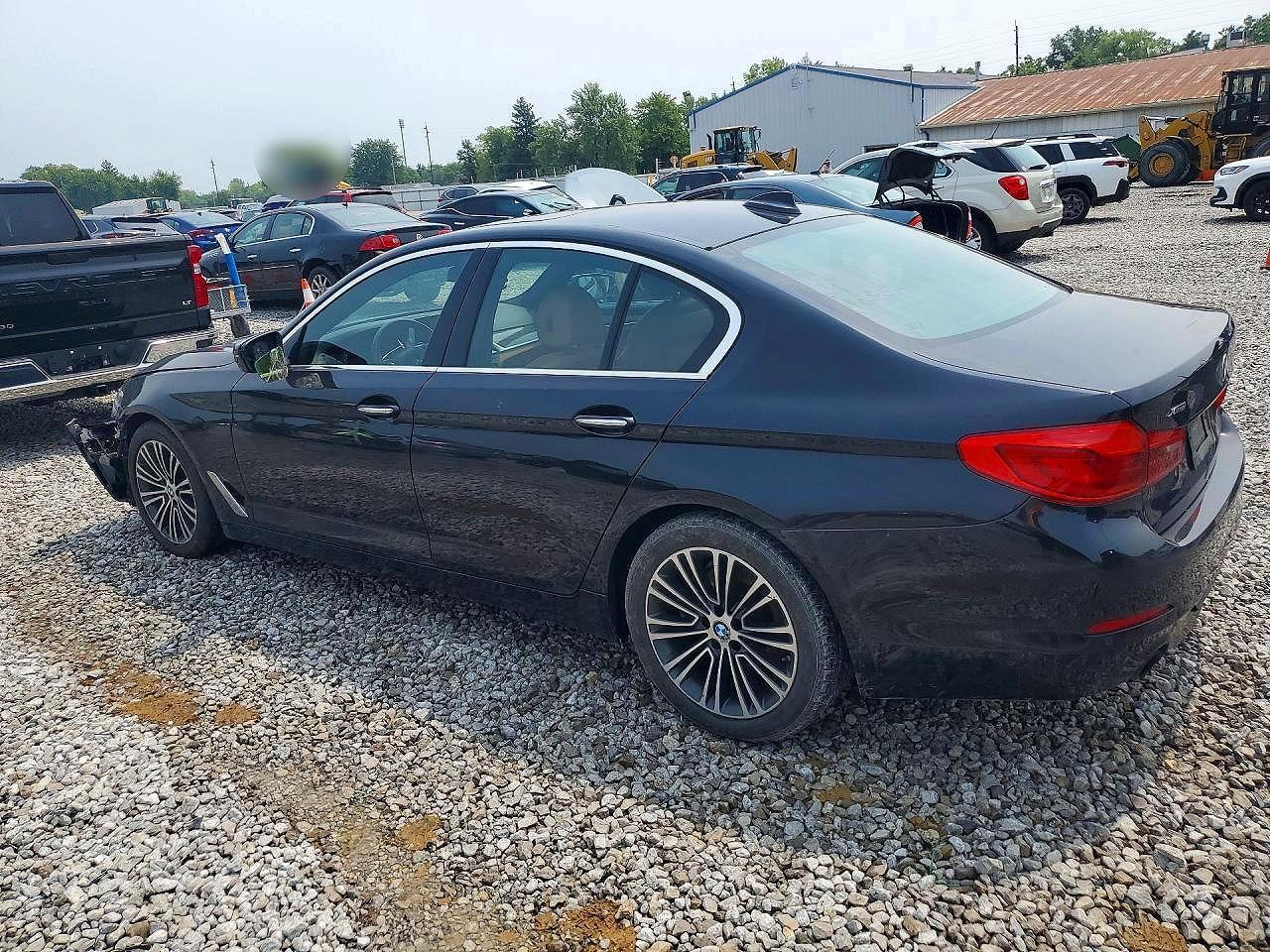 2017 BMW Seria 5 530i - zdjęcie 2