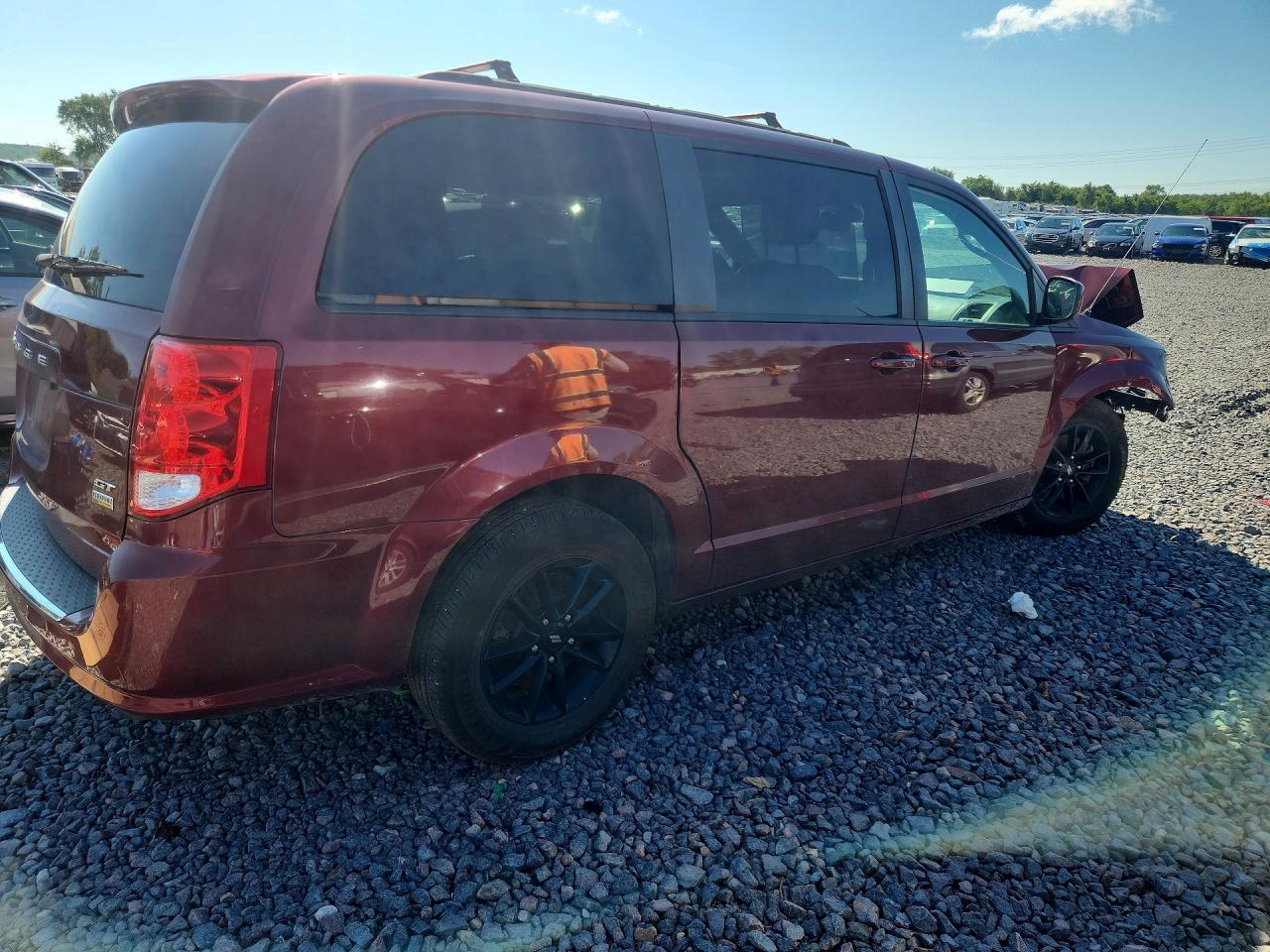 2019 Dodge Grand Caravan Gt - zdjęcie 3
