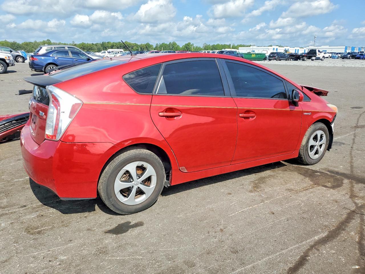 2013 Toyota Prius Two - zdjęcie 3