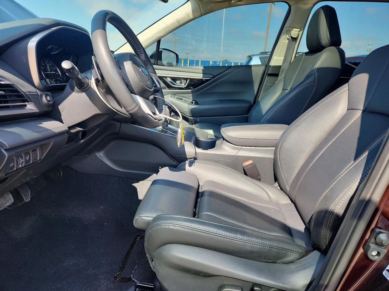 2025 Subaru Outback Limited Xt - zdjęcie 7