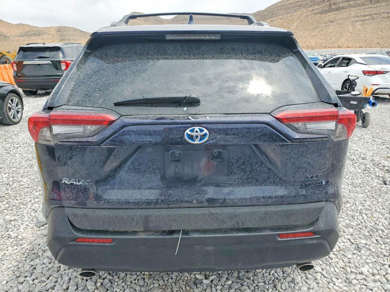 2024 Toyota Rav4 Hybrid Xle - zdjęcie 6