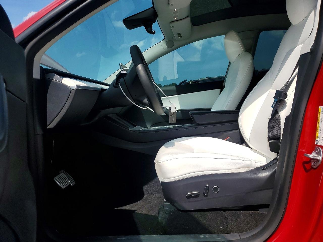 2022 Tesla Model Y - zdjęcie 7