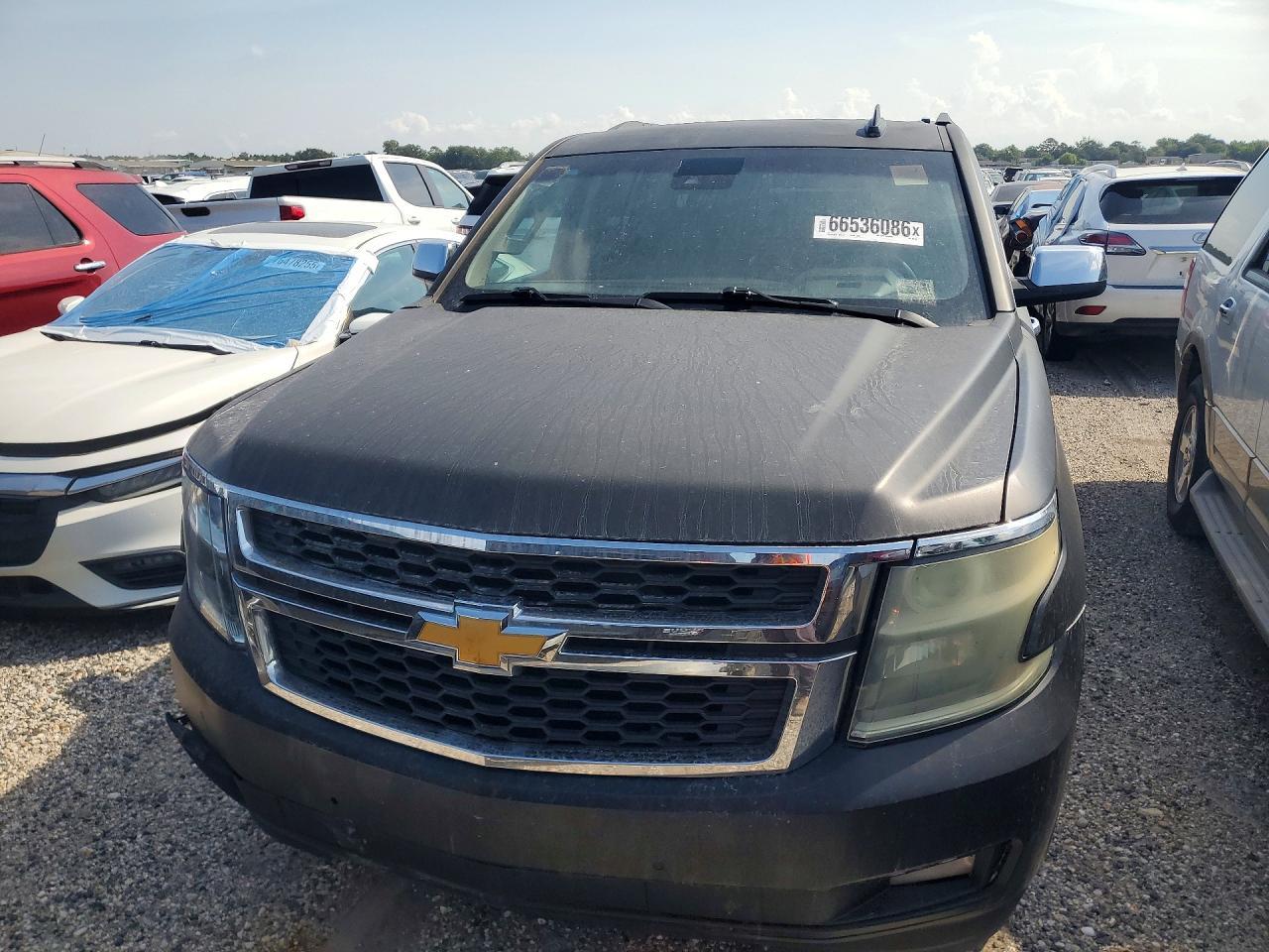 2015 Chevrolet Suburban C1500 Lt - zdjęcie 5