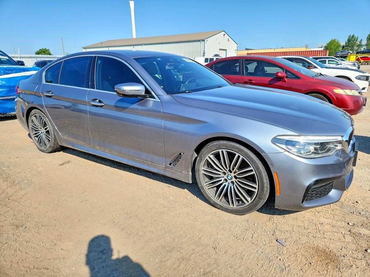 2017 BMW Seria 5 540i - zdjęcie 4