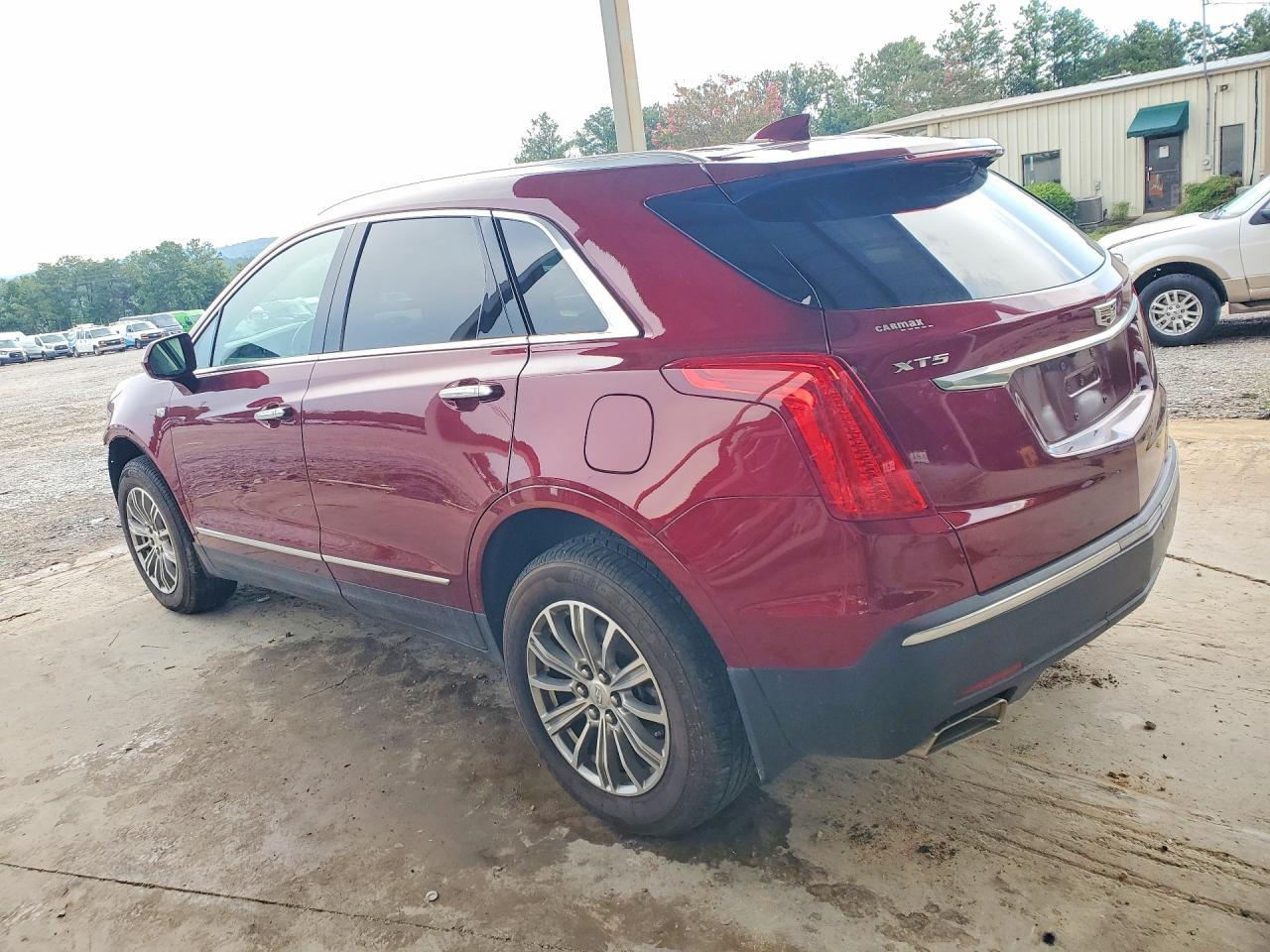 2017 Cadillac Xt5 Luxury - zdjęcie 2